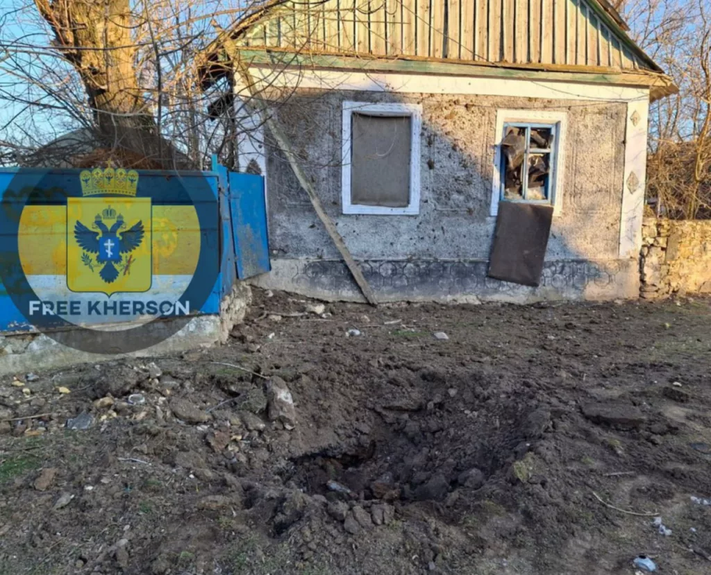Российская ПВО перехватила/уничтожила с вечера субботы  88 украинский БПЛА: 52 – над Белгородской обл, 13 – над Липецкой, девять – над Ростовской, восемь – над  Воронежской, три – над Астраханской и по одному – над Краснодарским краем, Рязанской и Курской областях
