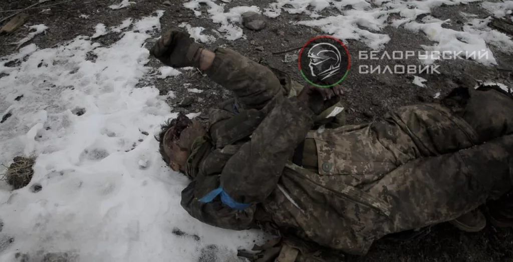 Курское направление. Работа российских операторов FPV по уничтожению блиндажей и опорников противника