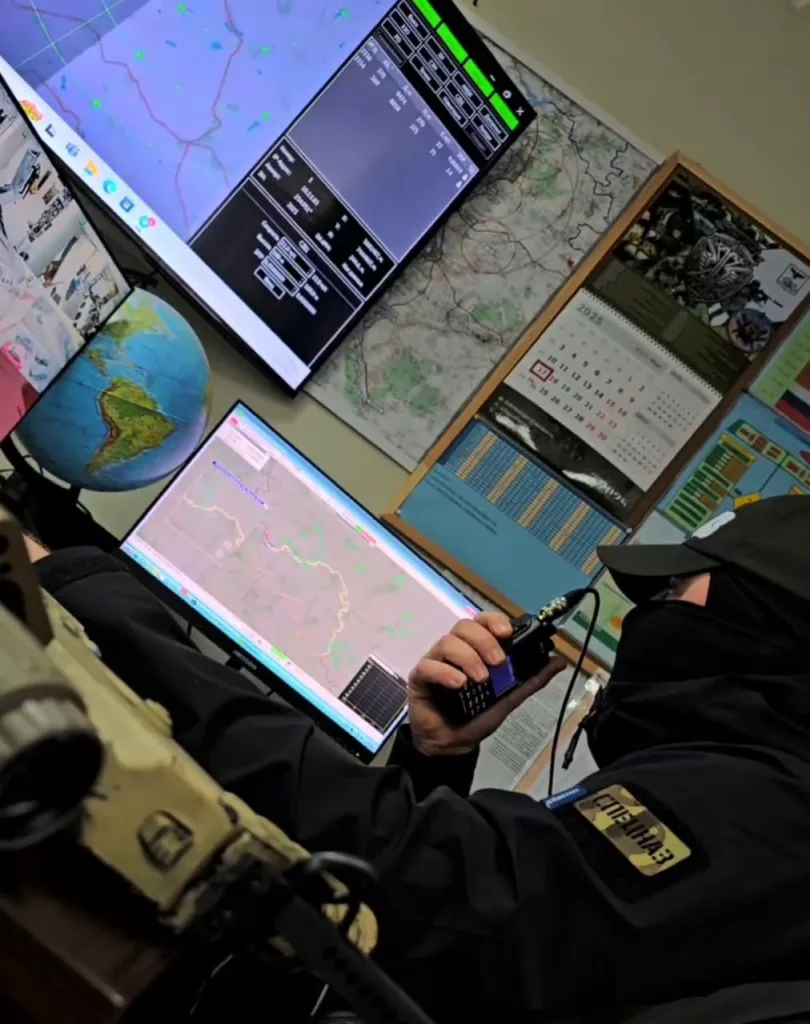 Видео демонстрирует работу мобильных групп по борьбе с БПЛА отряда специального назначения "Кочевник"