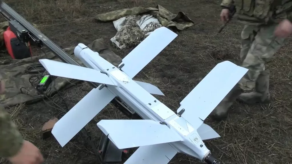 Боевая работа расчёта барражирующих боеприпасов «Изделие 52» семейства «Ланцет» группировки войск «Восток» на Южно-Донецком направлении