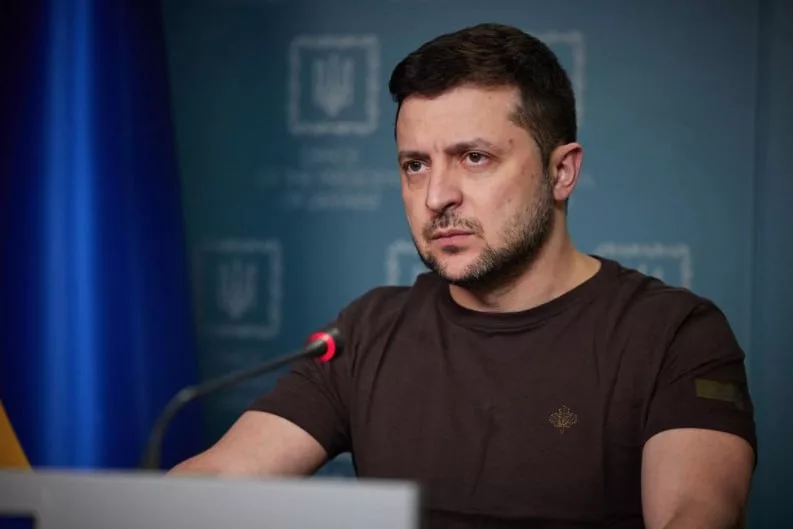 «Окружения наших войск нет». Зеленский отказался признавать факт окружения ВСУ в Курской области