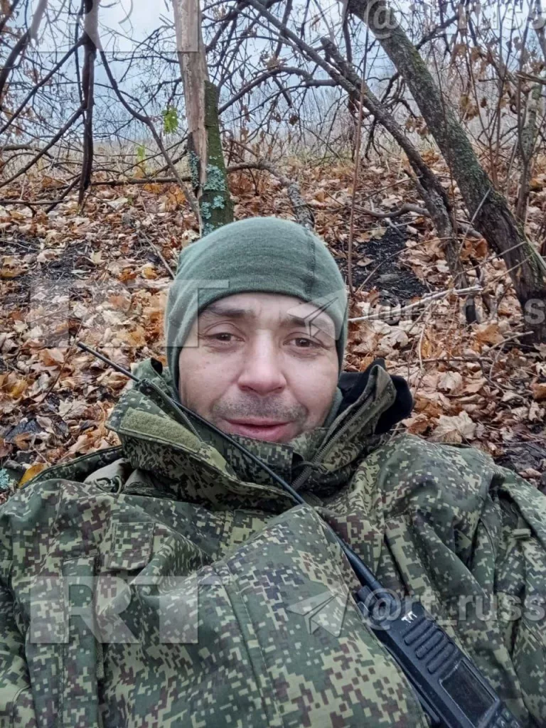 Российский военный 30 км нёс на себе двоих раненых сослуживцев под обстрелами ВСУ