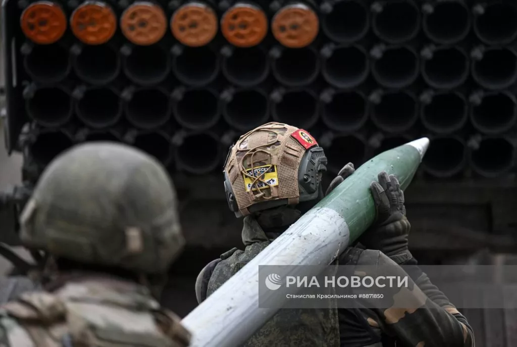 Боевая работа расчёта РСЗО 9К51 «Град» 40-й отдельной бригады морской пехоты Тихоокеанского флота в Курском приграничье. Часть 1