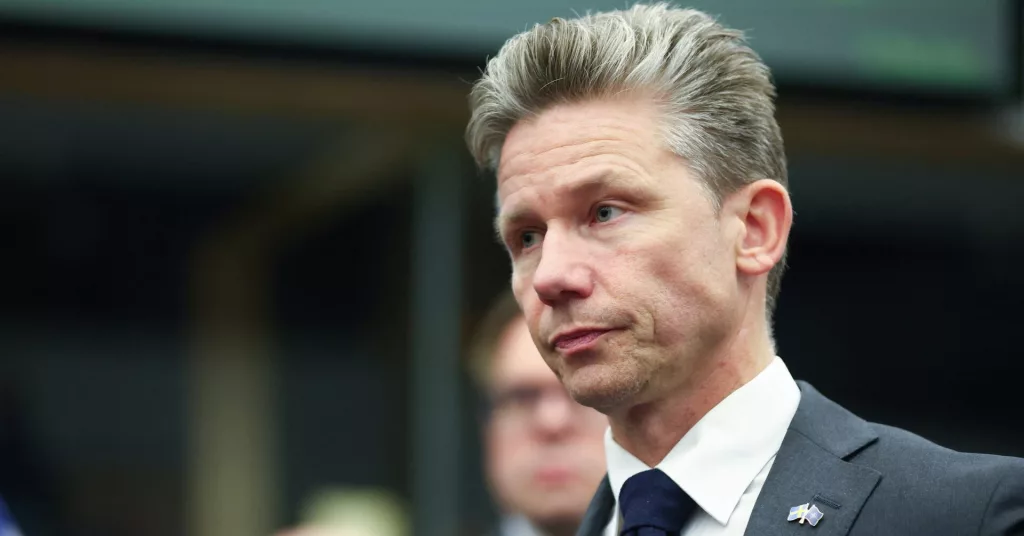 Швеция отправляет Украине крупнейший с 2022 года военный пакет