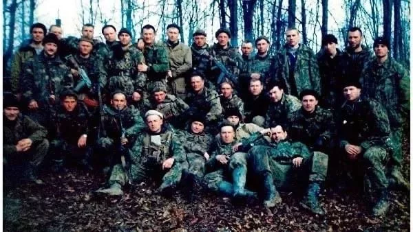 В память о подвиге легендарных людей служивших в 6 роте 104 пдп