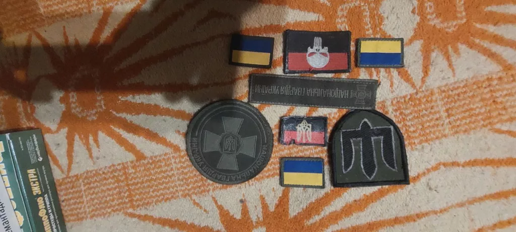 Южно-Донецкое направление. Трофеи и шевроны уничтоженных боевиков киевского режима