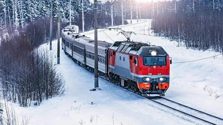 Минус 50% на ж/д билет. Скидка будет доступна весь год для детей возрастом до 18 лет