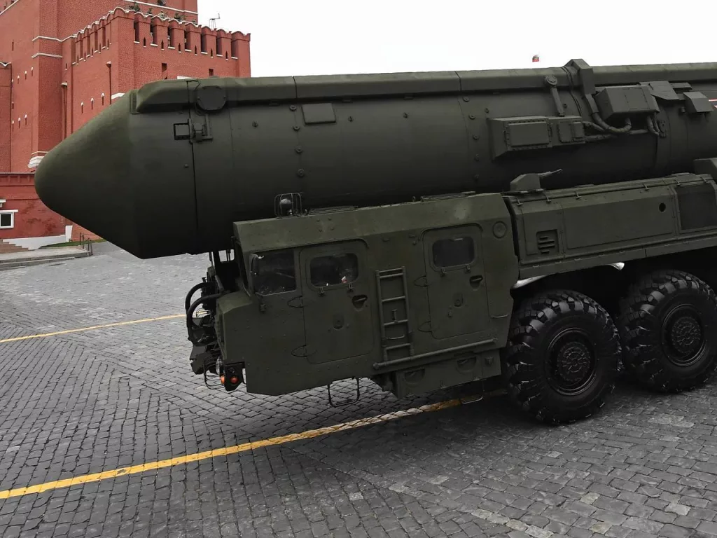 В Госдуме призвали ответить на сегодняшние атаки дронов «Орешником»