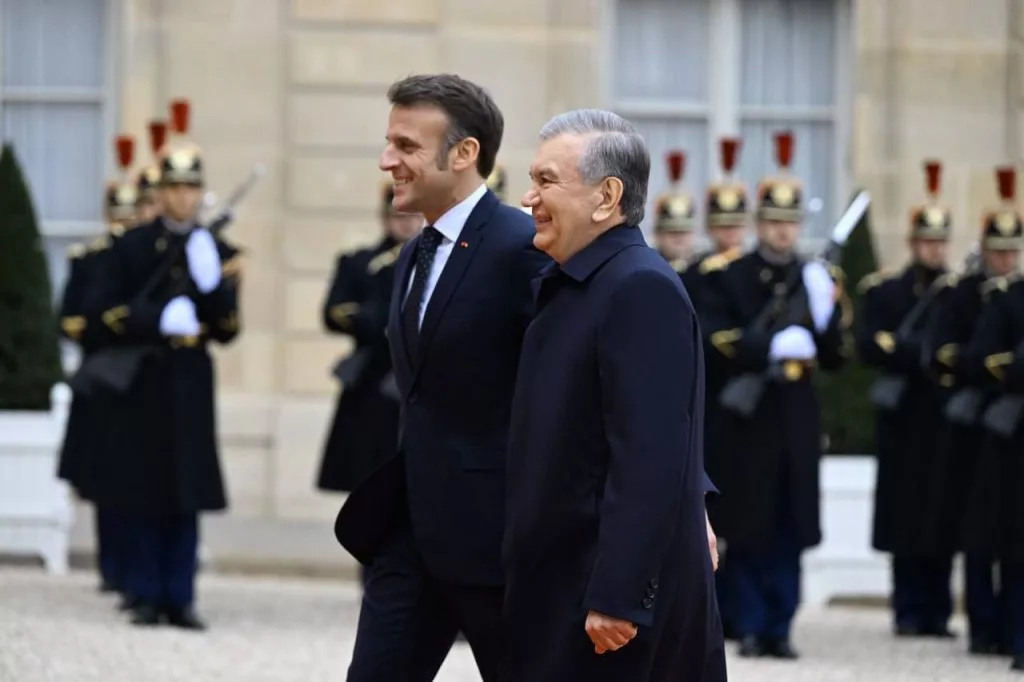 Макрон заговорил по-узбекски: что Франции нужно в Узбекистане?