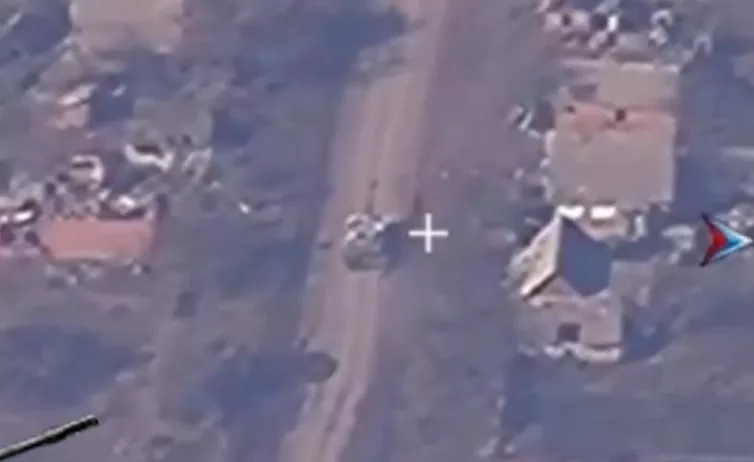 Уничтожение, предположительно, 155-мм САУ PzH 2000 ударом "Ланцета" на Северском направлении