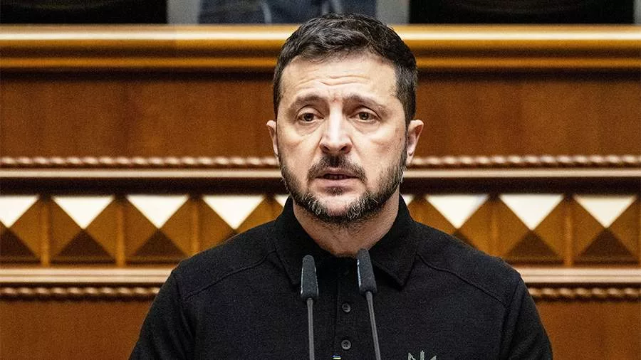 Побег ВСУ из Курска Зеленский назвал "выполненной операцией"