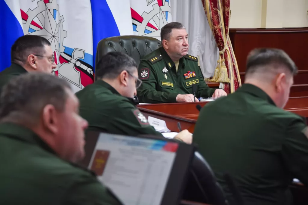 Штурмовиков освободят от обязанности сдавать на склад всесезонные комплекты полевого обмундирования (ВКПО) после износа