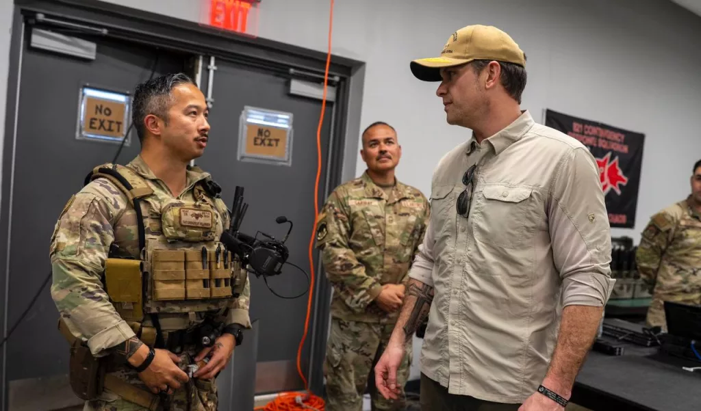 Госсекретарь США Марко Рубио заявил, что сейчас нет необходимости в наземных рейдах в Йемене и текущие удары (https://t.me/milinfolive/144164) направлены на сдерживание угроз со стороны хуситов мировому судоходству и ВМС США