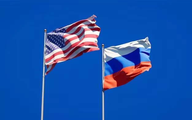 Россия и США немедленно начинают на Ближнем Востоке переговоры об урегулировании конфликта на Украине, заявил Белый дом