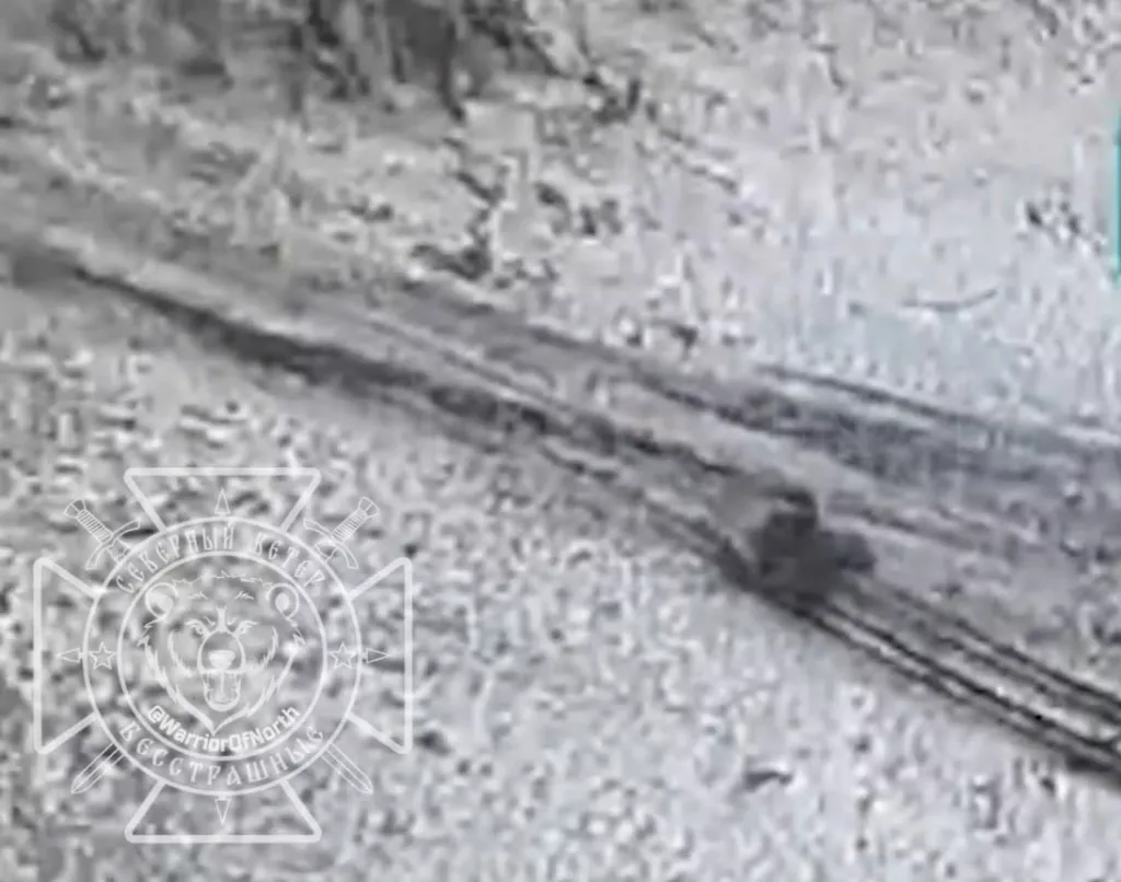 Точное поражение квадроцикла с украинскими солдатами в приграничье Белгородской области в ходе попытки прорыва ВСУ через российскую границу