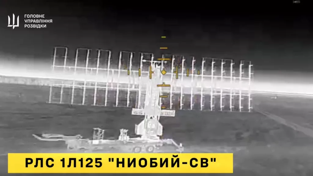 Пользуясь бездействием российского флота в Черном море, а также недостаточными мерами противодействия со стороны ВС РФ, ВСУ смогли свободно подводить свои БЭКи с FPV-дронами к побережью Крыма и наносить безнаказанные удары по российским системам ПВО и РЛС