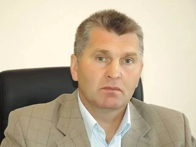 ВСУ ударили по машине главы Беловского района, который развозил хлеб, сообщил врио губернатора Курской области