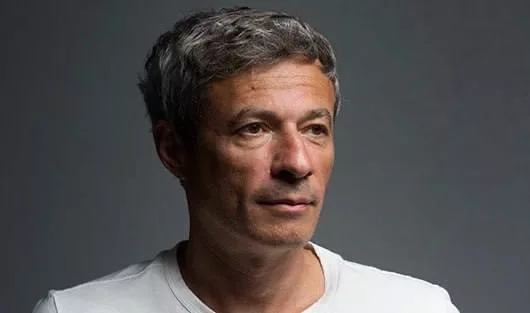 Одна из причин задержания миллиардера Мошковича — подозрение в захвате активов крупного масложирового холдинга "Солнечные продукты" на сумму более 1 миллиарда рублей