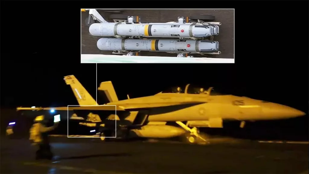 В марте 2025 года во время ударов по наземной инфраструктуре хуситов в Йемене авиация ВМС США впервые использовала в боевых условиях новые планирующие управляемые авиабомбы GBU-53/B StormBreaker, также известные как Small Diameter Bomb II (SDB II)