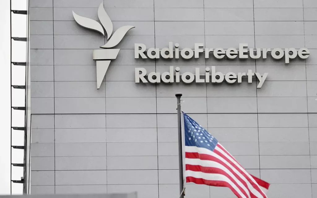 Поспешили: в США передумали прекращать финансирование «Радио Свобода»