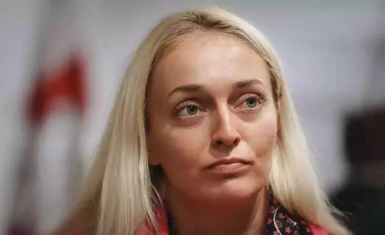 Белорусская оппозиционерка из команды Тихановской свистнула у соратников €100 тыс и исчезла вместе с мужем