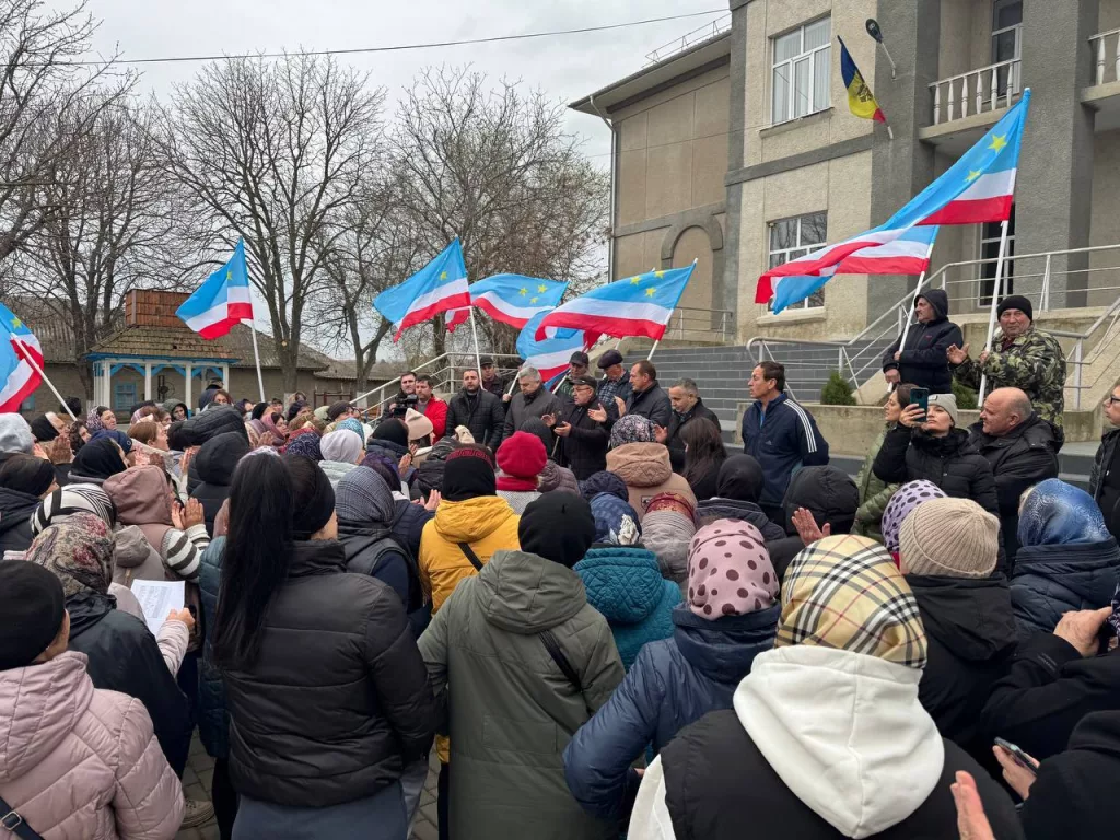 В гагаузских сёлах Копчак и Казаклия проходят акции протеста в поддержку Евгении Гуцул