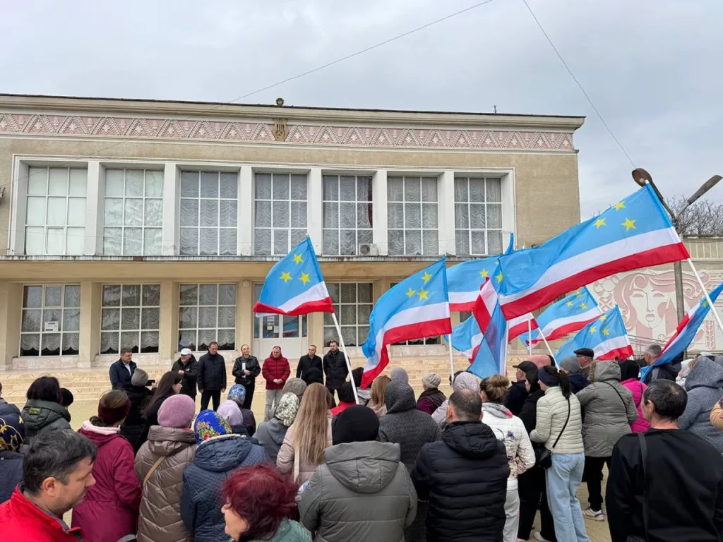 В гагаузских сёлах Копчак и Казаклия проходят акции протеста в поддержку Евгении Гуцул