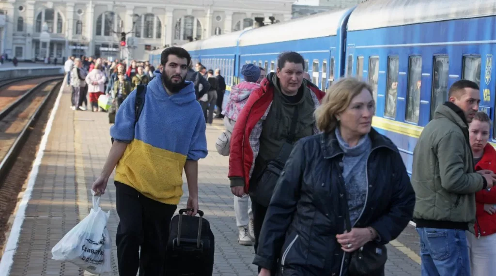 Украина привлекает мигрантов в качестве замены погибших на фронте