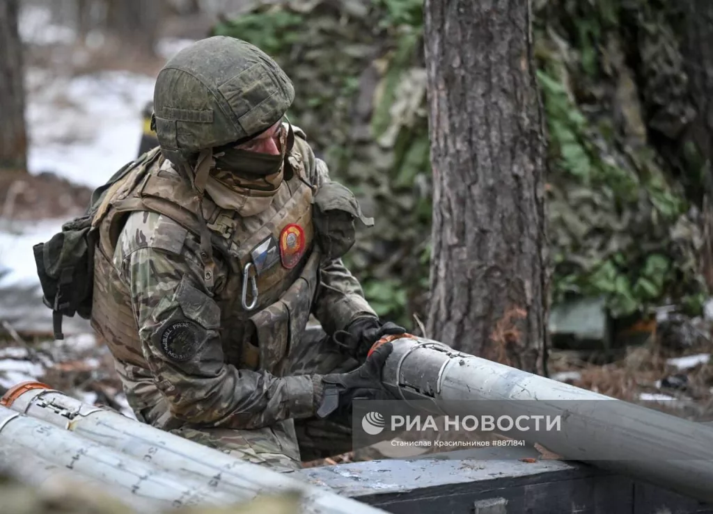 Боевая работа расчёта РСЗО 9К51 «Град» 40-й отдельной бригады морской пехоты Тихоокеанского флота в Курском приграничье. Часть 1