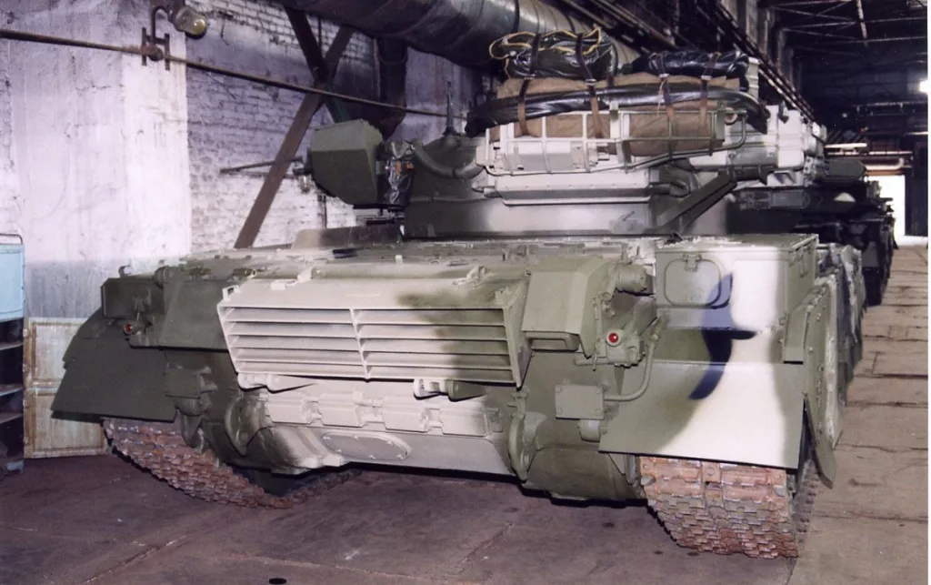 Стоит отметить, что США уже не впервые заказывают образцы военной техники на Украине. Известно, что американские военные ранее закупали танки Т-84 под обозначением Т-80УД