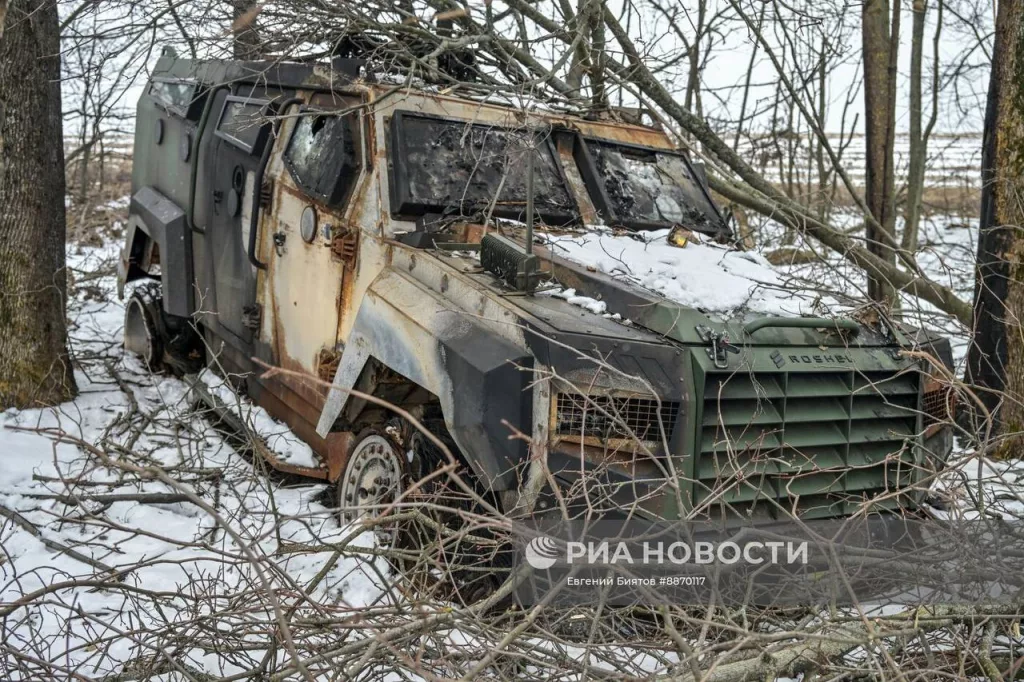 БМП M2A2 Bradley ODS-SA с ДЗ BRAT в селе Погребки Курской области, уничтоженная в начале января