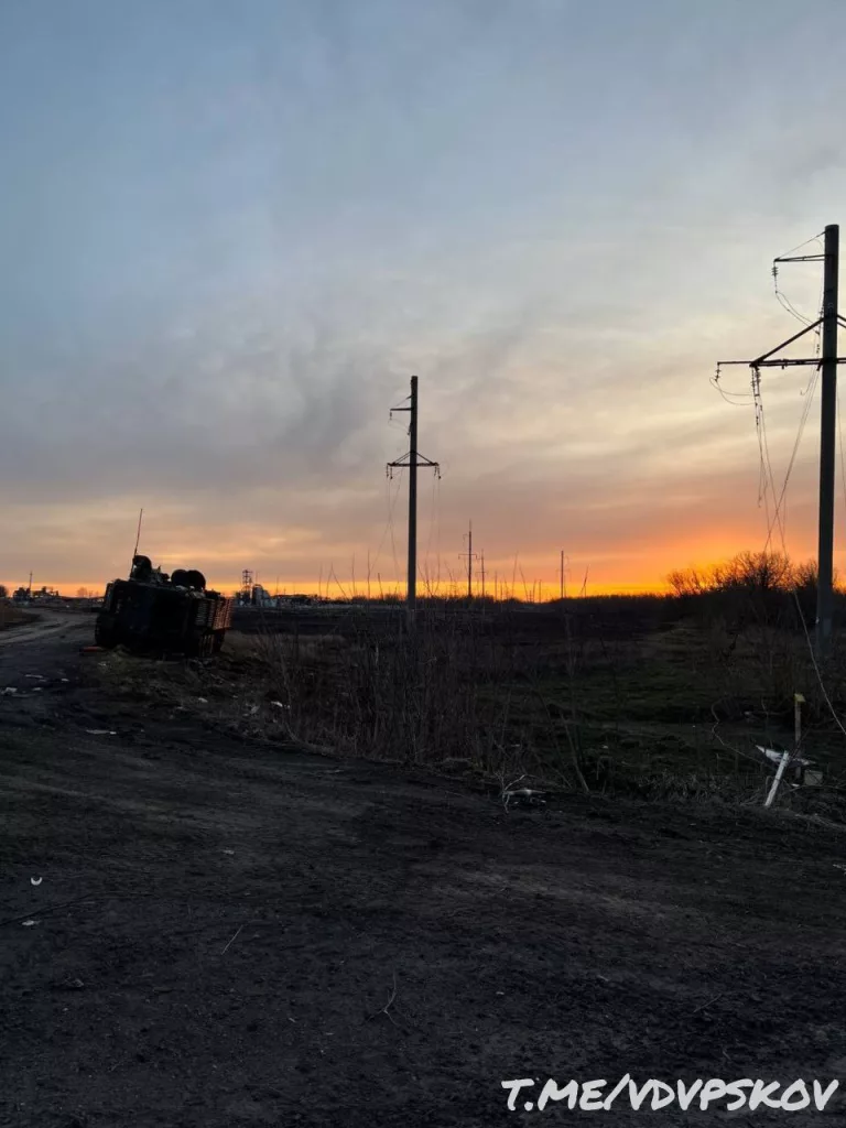Ещё одна подборка уничтоженной или трофейной техники украинский оккупантов на освобождённой части Курской области