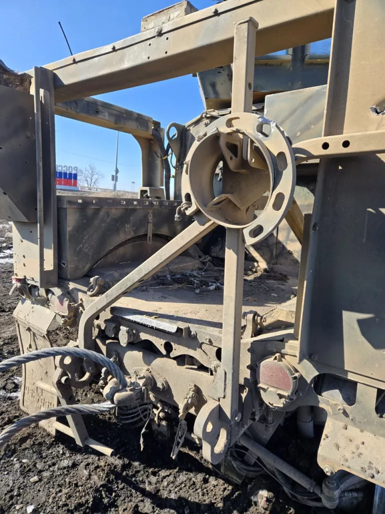 Фотографии вблизи того самого Oshkosh, затрофеенного воинами-дальневосточниками в конце февраля-начале марта 2025 г