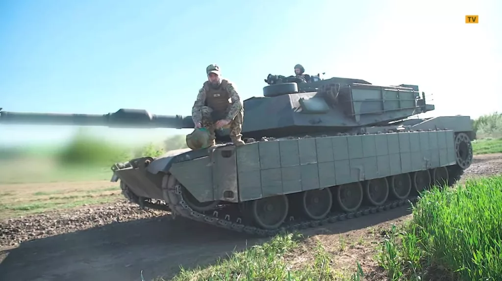 Армия США резко ускоряет модернизацию Abrams — вместо стандартных 10 лет на разработку новой версии M1E3 теперь хотят уложиться в 24–30 месяцев