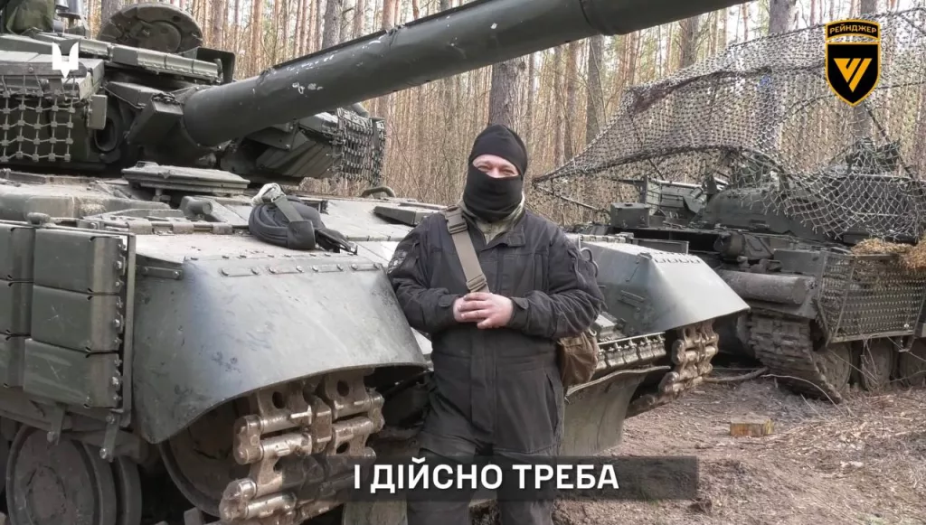 На вооружении 6-го отдельного полка ССО «Рейнджер» ВСУ замечен американский тактический автомобиль M1297 A-GMV, об официальной передачи которого не сообщалось