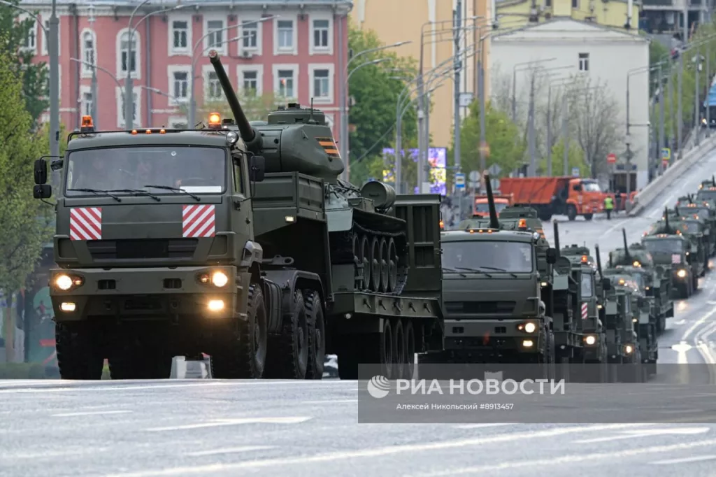 Техника с репетиции парада Победы к 9 мая в Москве
