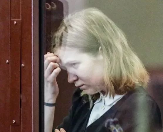 Террористка Дарья Трепова задолжала государству почти 270к рублей. Это взносы по ипэшке на 96к и неоплаченная коммуналка на 170 тысяч
