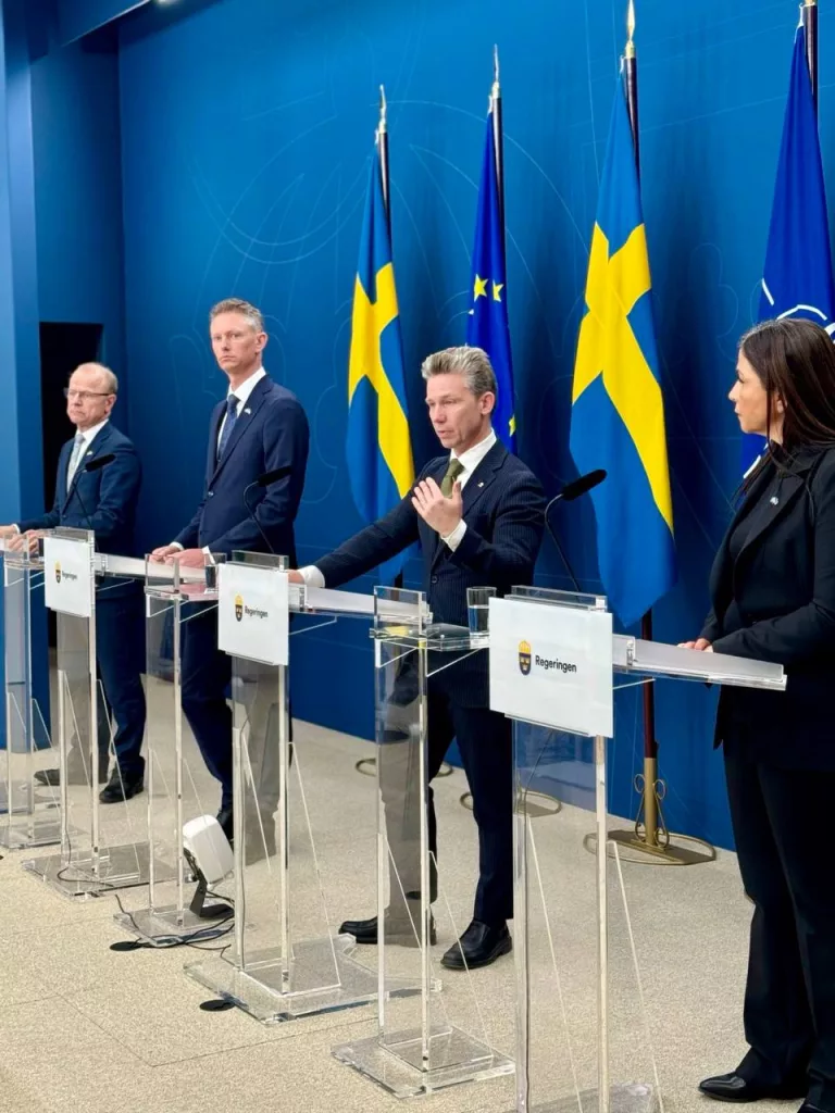 Швеция объявила о новом крупнейшем пакете военной помощи для Украины на сумму в $1,6 млрд