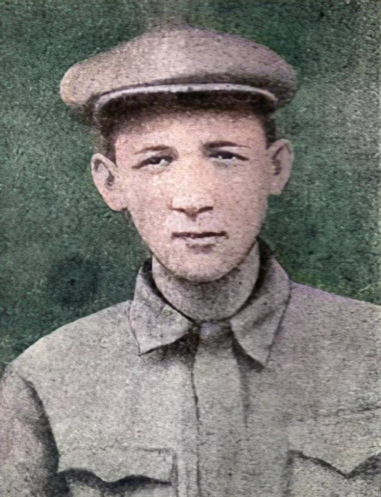 Город Чекалин под Тулой носит название в честь героя-разведчика