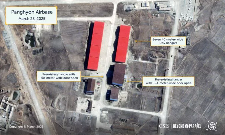 В свежей публикации от Beyond Parallel опубликован спутниковый снимок северокорейской авиабазы Пангëн, который подтверждает достройку ангаров для больших БЛА