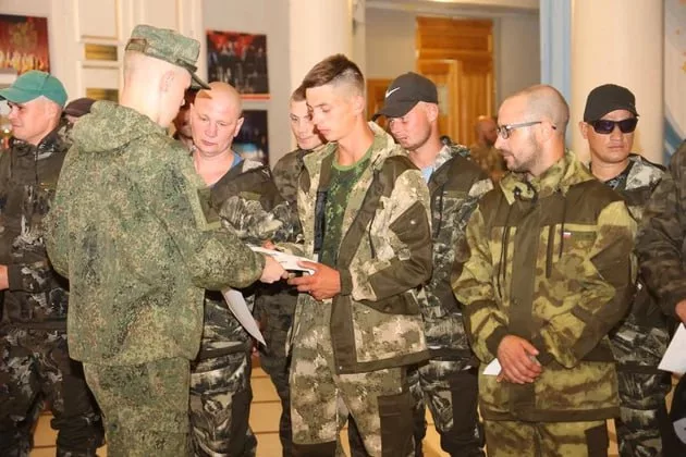 Кого в России освободят от службы в армии
