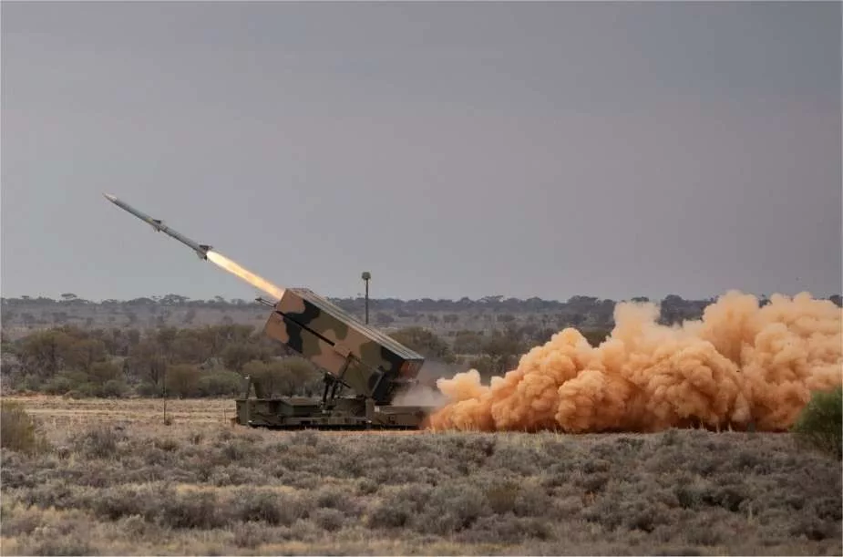 Австралия озаботилась защитой своего неба