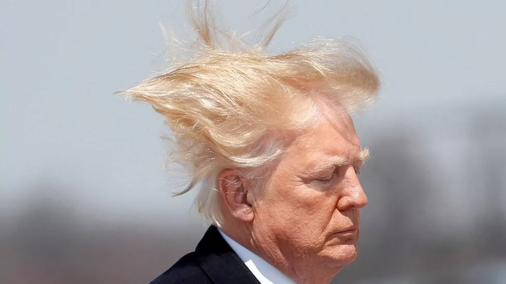 «Сделал американские души снова великими» — Трамп подписал указ о повышении установленного норматива давления воды в душе: напор повысится до примерно 10 литров в минуту