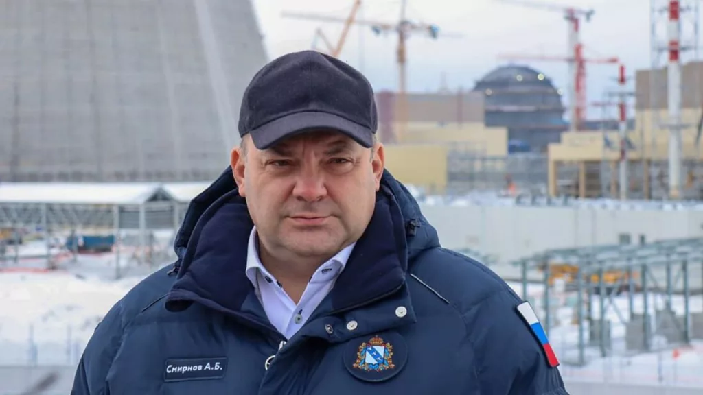 Задержан бывший губернатор Курской области Алексей Смирнов. Он руководил регионом с мая по декабрь 2024 года