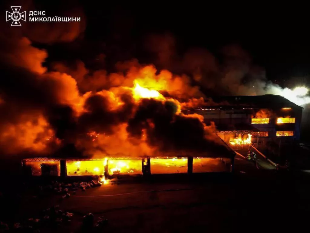 Эпичные кадры: ВС РФ ударили утром по военным аэродромам ВСУ