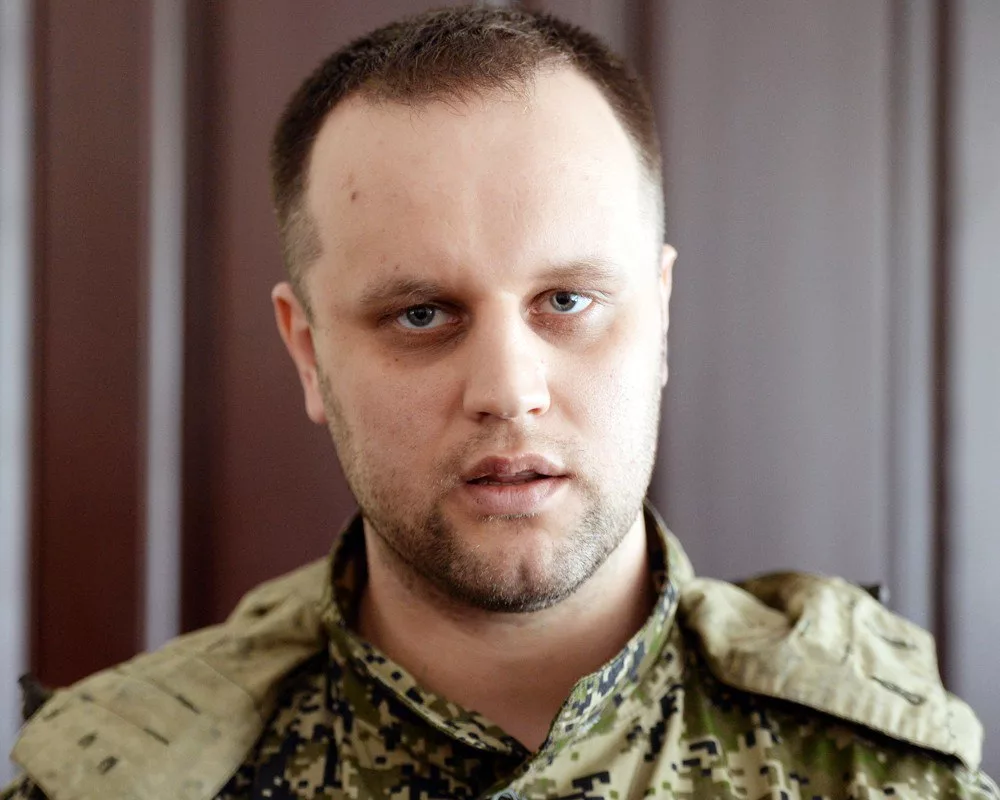 «Более миллиона убитых солдат»: Герой Донбасса обрушился с критикой мирных переговоров — против него выступили военные
