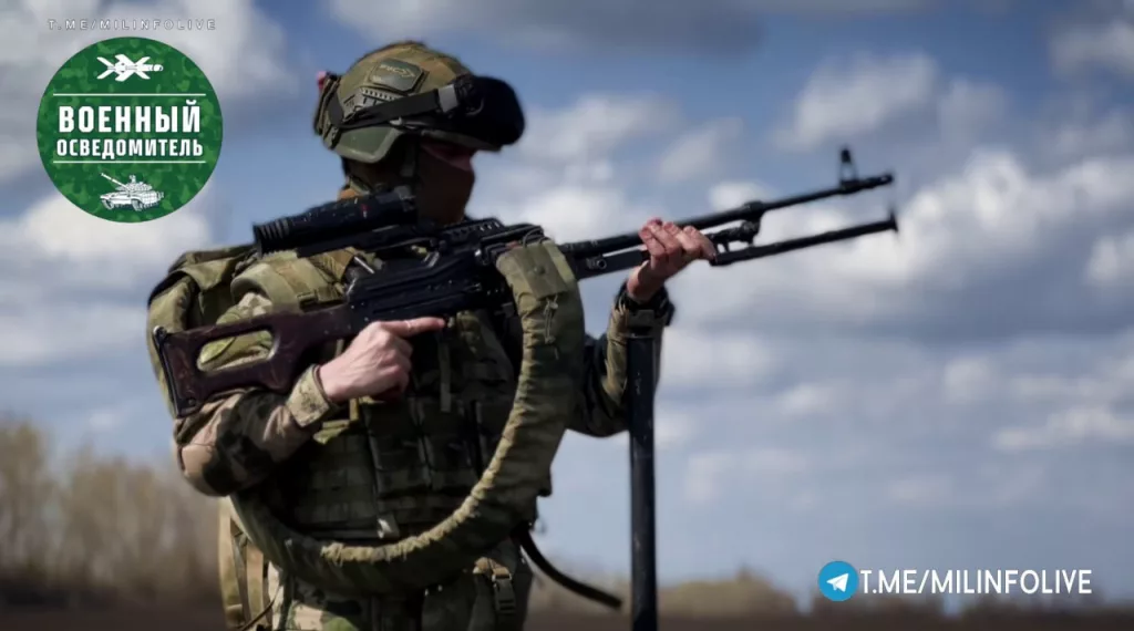 Система бесперебойного боепитания «Скорпион» и пулемет ПКМ на вооружении бойцов мобильной группы ПВО из состава ОСпН «Кочевник»