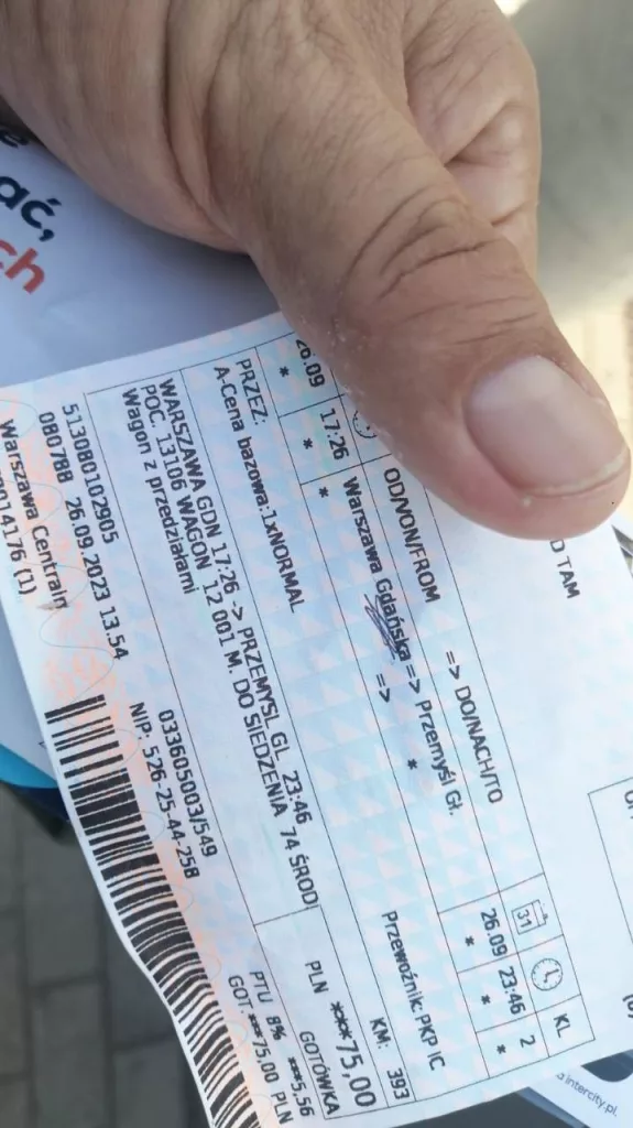 Чем колумбийцев завлекают на Украину. Обнаружена трофейная методичка