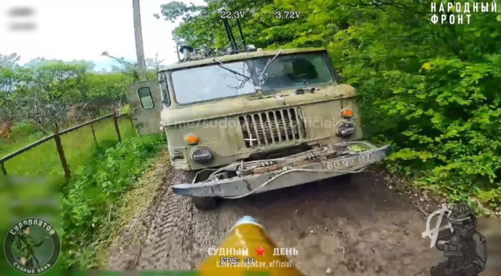 Охота оптовоколонных FPV-дронов на транспорт противника в Харьковской области