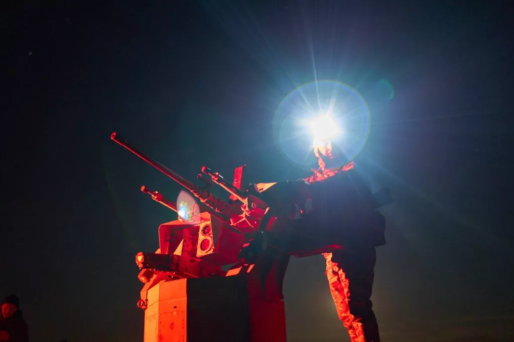 Украинская зенитная установка Sky Sentinel с пулемётом M2 Browning, разработанная для уничтожения дронов-камикадзе «Герань-2»